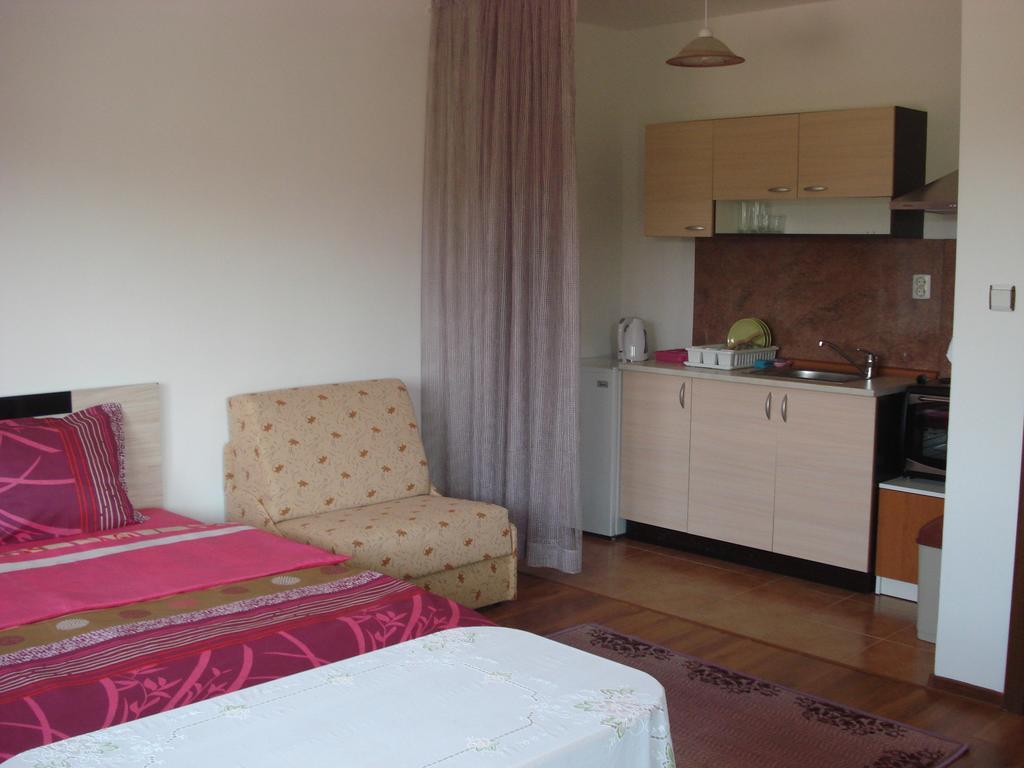 Apartments In Sunny Hill 3 Guest House Sozopol Phòng bức ảnh