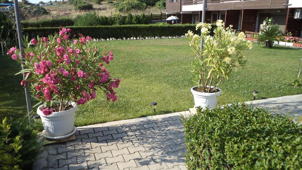 Apartments In Sunny Hill 3 Guest House Sozopol Ngoại thất bức ảnh